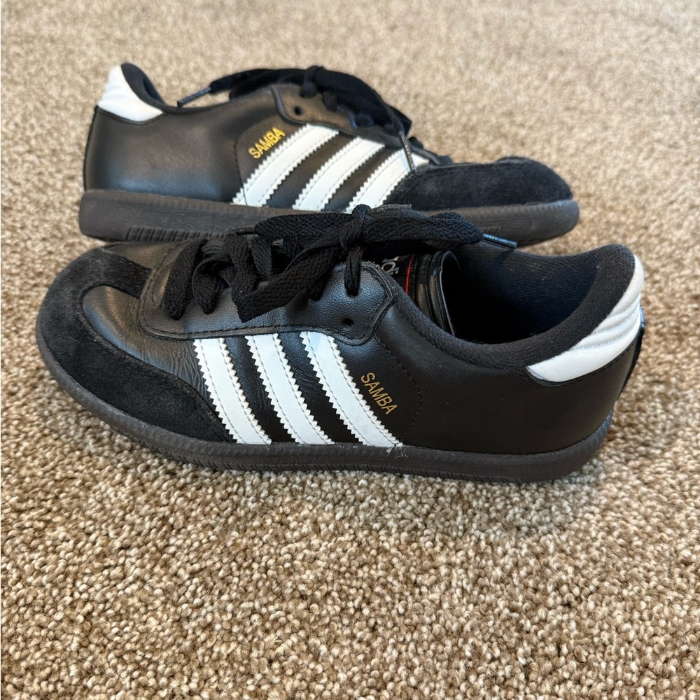 Adidas Kids Samba Black, Size 2